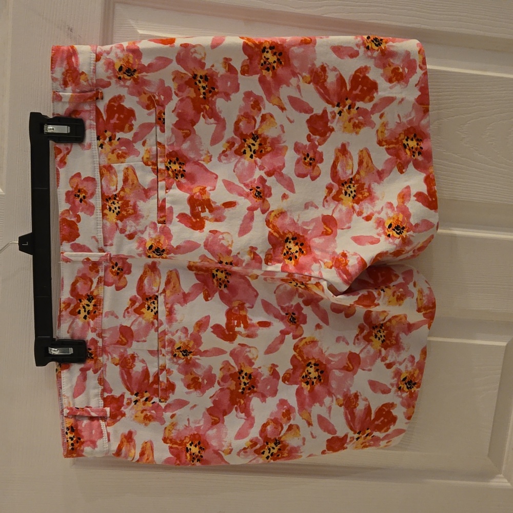 Isaac Mizrahi High-Waist Floral Print Shorts - White, Pink, Orange, Yellow - Picture 2 of 7